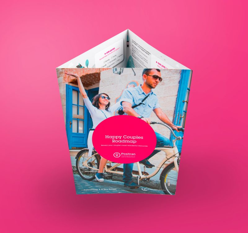 packshot-carnet-de-route-couples-heureux-color-en-positran